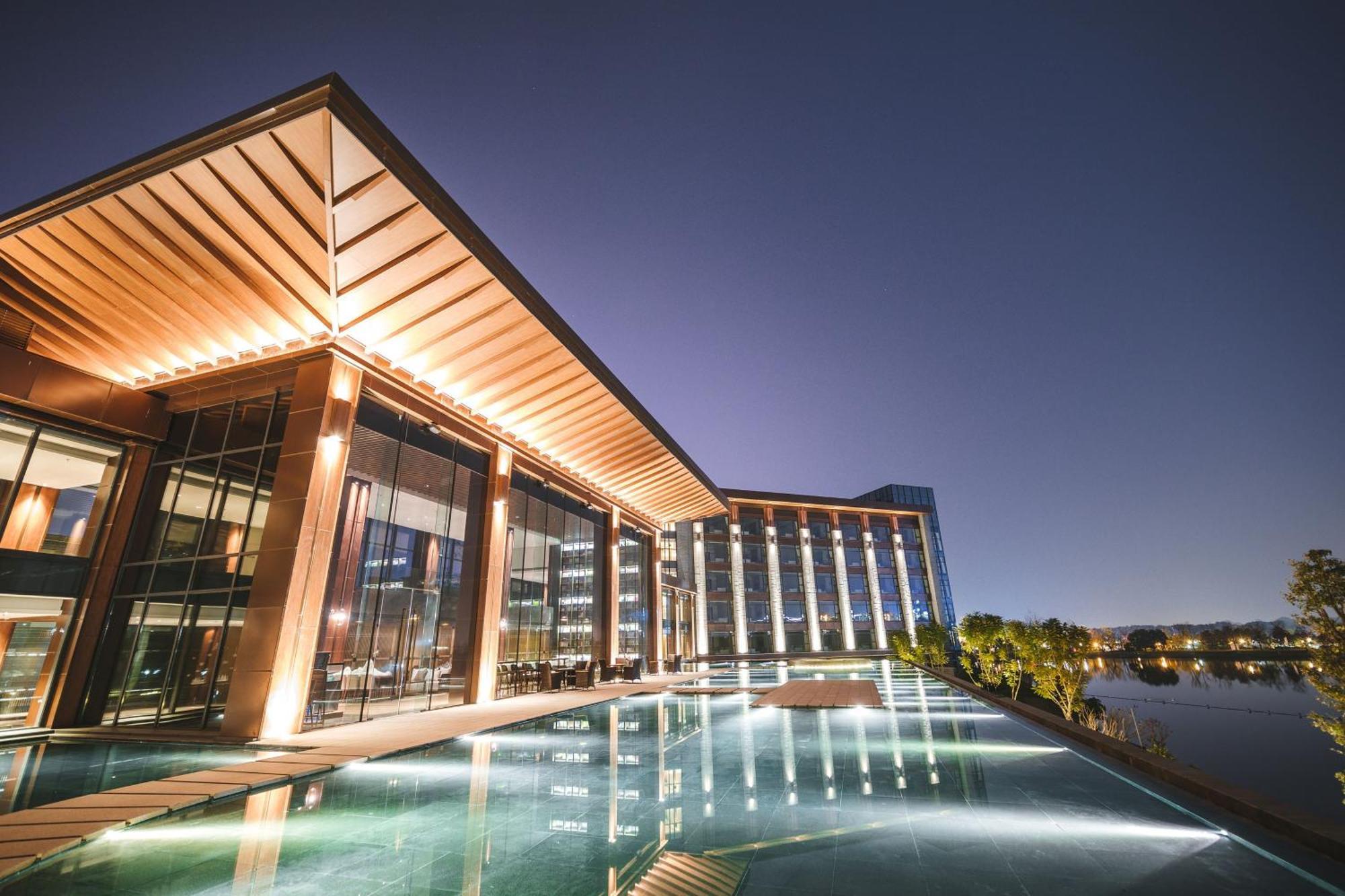 Le Meridien Emei Mountain Resort Emeishan Luaran gambar